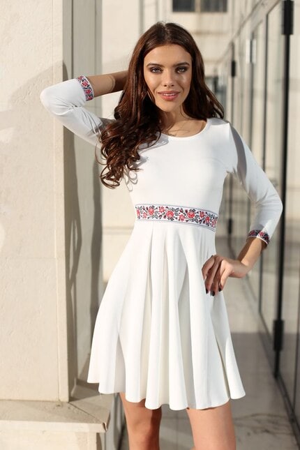 Стилна бяла дамска рокля KOKETNA WHITE LUX