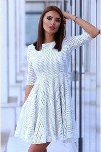 Бяла дамска рокля с лазерно изрязване ZIPPY Бяла дамска рокля с лазерно изрязване ZIPPY