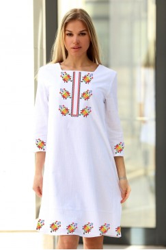 Бяла рокля с бродирана шевица AGLIKA