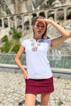 Тениска с бродирана шевица RANINA