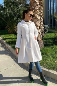 Вълнено палто AMAREA WHITE